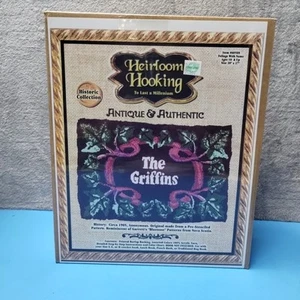 Vintage New Foliage With Name Heirloom Rug Hooking Kit #60508 - Picture 1 of 2