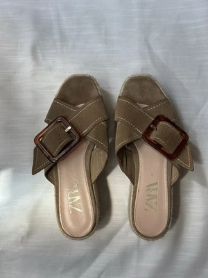 Zapatos de plataforma Zara beige sin cordones talla 38 Foto 1 de 4