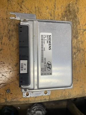 Engine/motor Brain Box HYUNDAI SANTA FE 02 03 - Image 1 of 3