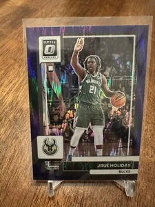 Jrue Holiday 2022-23 Donruss Optic #91 Purple Shock Milwaukee Bucks - Picture 1 of 2