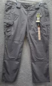 Pantalones Stryke tácticos para mujer 5.11 talla 20 X 32 carga regular trabajo flexible tac gris nuevos con etiquetas - Imagen 1 de 9
