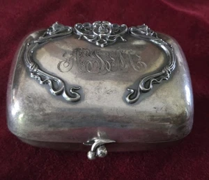 Victorian Silver Plated Travel Soap Dish Engraved Derby Silver CO. B 6 Monogram - Picture 1 of 13