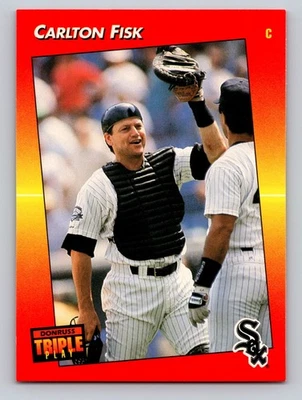 1992 Triple Play #149 Carlton Fisk Chicago White Sox HOF - Image 1 of 2