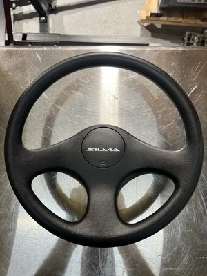 Volante JDM NISSAN Silvia S13 240SX original do fabricante usado danificado - Imagem 1 de 4