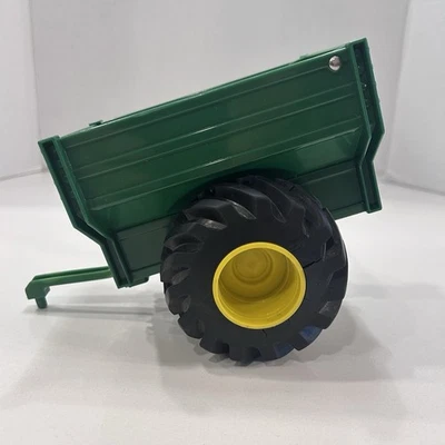 Remolque cargador juguete John Deere Monster Treads versión Reino Unido modelo TOMY: EX2 5AZ Foto 1 de 4
