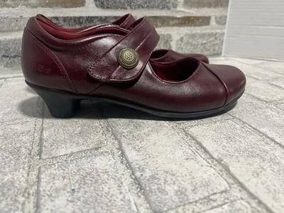 Taos Shoes Womens 8 Majesty Mary Jane Leather Red Low Heel - Image 1 of 4