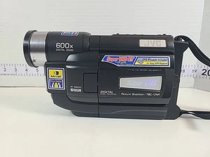 Videocámara VHS compacta JVC GR-SXM240 Super VHS 600X zoom digital probada - Imagen 1 de 11