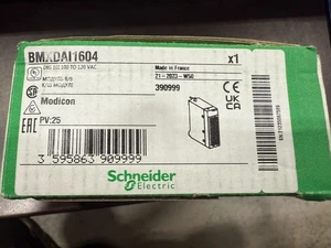 BMXDAI1604 Square D Module - Picture 1 of 2