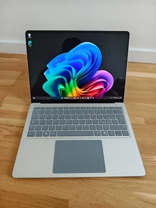 Microsoft Surface Laptop 7, Snapdragon X Elite, 512 GB, 16 GB - Afbeelding 1 van 9