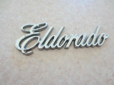Cadillac Eldorado car emblem - 4 3/4 inches Foto 1 de 3