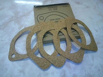 5 NORS Water Outlet Gaskets,  1939 40 41 42-1950 Oldsmobile 6,  1948-1948 8 Cyl - Image 1 of 3