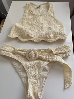 Nuevo conjunto de bikini de dos piezas para mujer Lisa Marie Fernandez Bandeau Milk 3 Foto 1 de 4