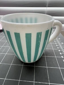 Vintage HAZEL ATLAS *RED CANDY STRIPE* Milk Glass Coffee Mug *Blue* - Picture 1 of 9