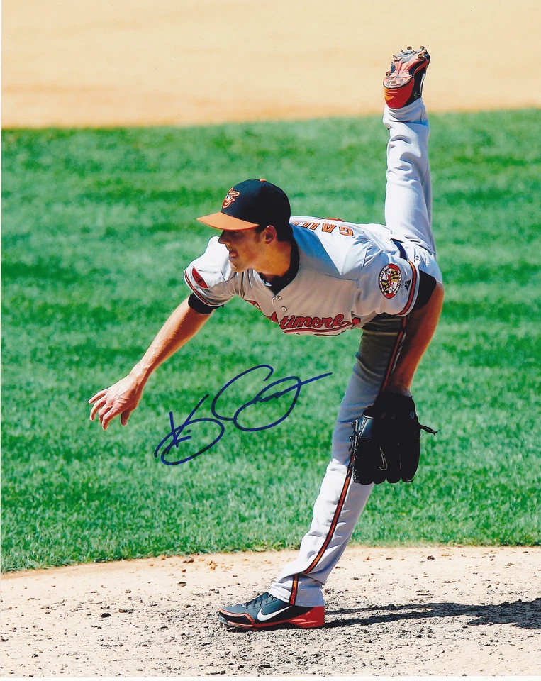 Kevin Gausman Baltimore Orioles Acción Firmado 8x10 Foto 1 de 1