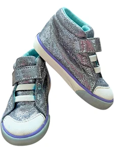 See Kai Run Belmont II Sneakers Size 6 Pewter Shine Silver Toddler Shoes Glitter - Picture 1 of 12