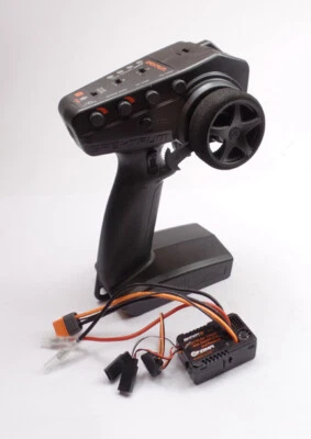 Spektrum SPM2340 DX3 Fernsteuerung SPMXSE1040RX 40A Brushed Regler AX2® - Bild 1 von 2