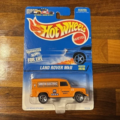 Hot Wheels "Land Rover MkII" New In Package Off-Road Styling! 95528 #610      - Image 1 of 4