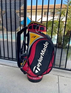 Taylormade Golf Bag - Picture 1 of 4