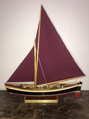FABULOUS MODEL WHALING SHIP SAILBOAT ROW BOAT SCHOONER BEQUIA By TARRANCE MCKREE - Image 1 of 4