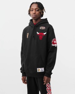 bulls sweater