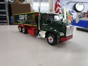 First Gear 1/34 Kenworth T880 Angelo's Hauling Scrap it #10-4139, Rare, 1 of 65