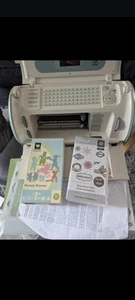 Cricut Create CRV20001 Cutting Machine with Accessories - Picture 1 of 5