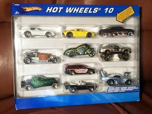 Hot Wheels - Target 10 Pack with Kmart '69 Corvette - 2006 FE PR5 SMOKE WINDOWS - Picture 1 of 4