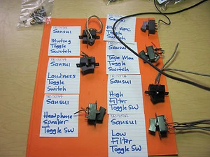 📈SANSUI TR-707A TOGGLE SWITCH THEY WERE ALL THE SAME PART NUMBER - Picture 1 of 4