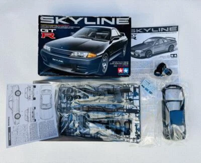 Coche deportivo Tamiya 1/24 Nissan Skyline GT-R escala modelo sin montar Foto 1 de 3