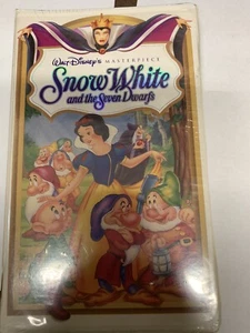 new sealed vhs tape movies Snow White And The Seven Dwarfs - Picture 1 of 1