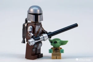 New! LEGO Star Wars Minifigure Din Djarin Mandalorian Beskar Armor and Grogu Lot - Picture 1 of 1
