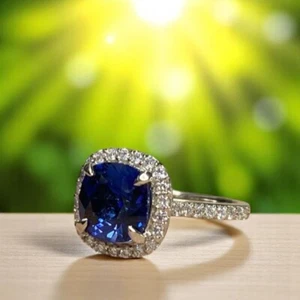Anillo de boda de diamantes de oro blanco de 14 k con zafiro azul cultivado en laboratorio corte cojín de 3,04 quilates - Imagen 1 de 10