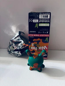 Kidrobot - Andy Warhol Series 2 - Blind Box Mini - Green  Dollar Sign - Picture 1 of 6