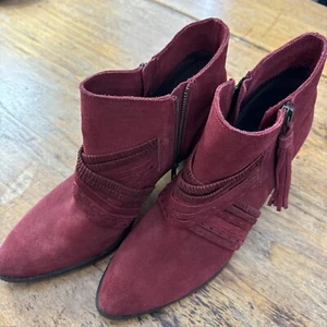 Naughty Monkey Red Fringe Zip Suede Almond-toe Heel Booties Womens US 10 Boho - Picture 1 of 12