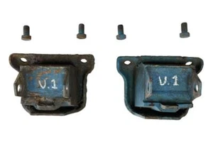 Jeep CJ Dauntless 225 V6 motor mounts fits 66-71 CJ5/CJ6 - Picture 1 of 4