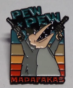Pew Pew Madafakas Cartoon Opossum Hut Krawatte Tac Anstecknadel Brosche - Neu - Bild 1 von 3