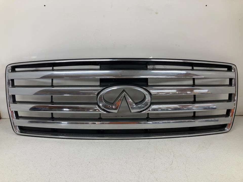 07 INFINITI QX56 Grille Upper Grille - Image 1 of 2
