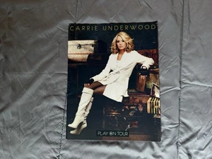 Carrie Underwood Play On Tour 2010 2011 Programmheft - Bild 1 von 2