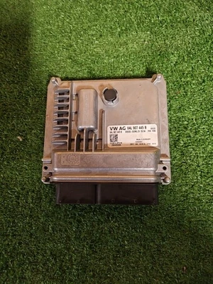 Centralina DELPHI 28445556 SEAT AUDI VOLKSWAGEN 1.6 TDI 81kw 04L907445B Diesel - Immagine 1 di 3