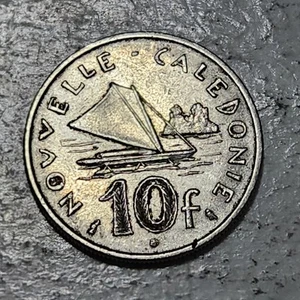 NEW CALEDONIA (FRANCE) 🇳🇨 TEN (10) FRANCS COIN 1972 - Picture 1 of 2