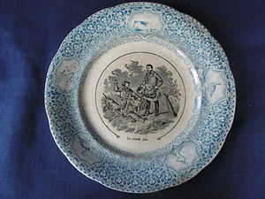 ANCIENNE ASSIETTE EN SARREGUEMINES - THEME CHASSE "LA GRANDE JOIE" n° 12 - Imagen 1 de 4