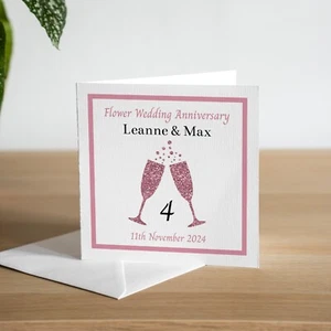Tarjeta personalizada de cuarto aniversario de boda copa de champán esposo esposa - Imagen 1 de 3
