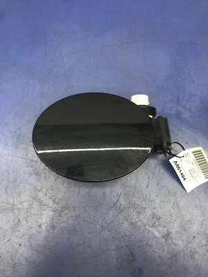 2017 - 2022 JAGUAR F-PACE OEM FUEL TANK DOOR W/ POCKET HK8327936 *NOTES* - Imagem 1 de 4