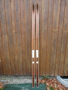 VINTAGE 83" Snow Wooden Skis Has BROWN Finish with Bindings GREAT DECORATION - Picture 1 of 3