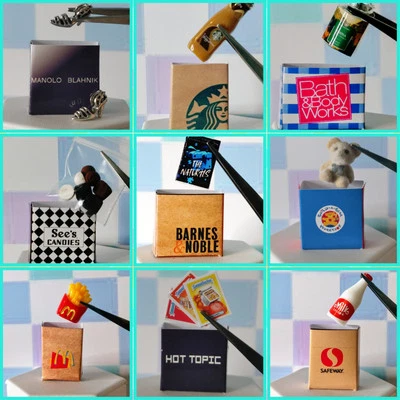 Miniature Dollhouse Accessories / 20 RANDOM BAGS WITH ACCESSORIES - Image 1 of 4