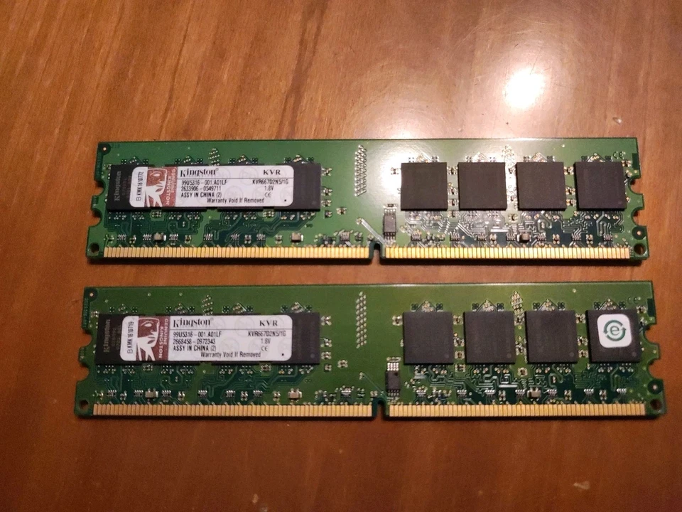 1GB Kingston DDR2 RAM 667MHz PC2-5300 DIMM 240-pol. CL5 KVR667D2N5/1G (2 Moduli) - Immagine 1 di 1