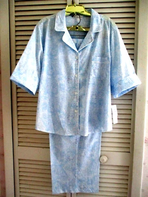 JUEGO DE PIJAMA CAPRI MISS ELAINE PETITES MANGA CORTA ALGODÓN CÉSPED AZUL PAISLEY PS Foto 1 de 4