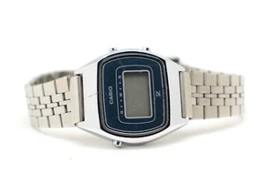 Casio LS521 Digital Damenuhr braucht Batterie - Bild 1 von 6