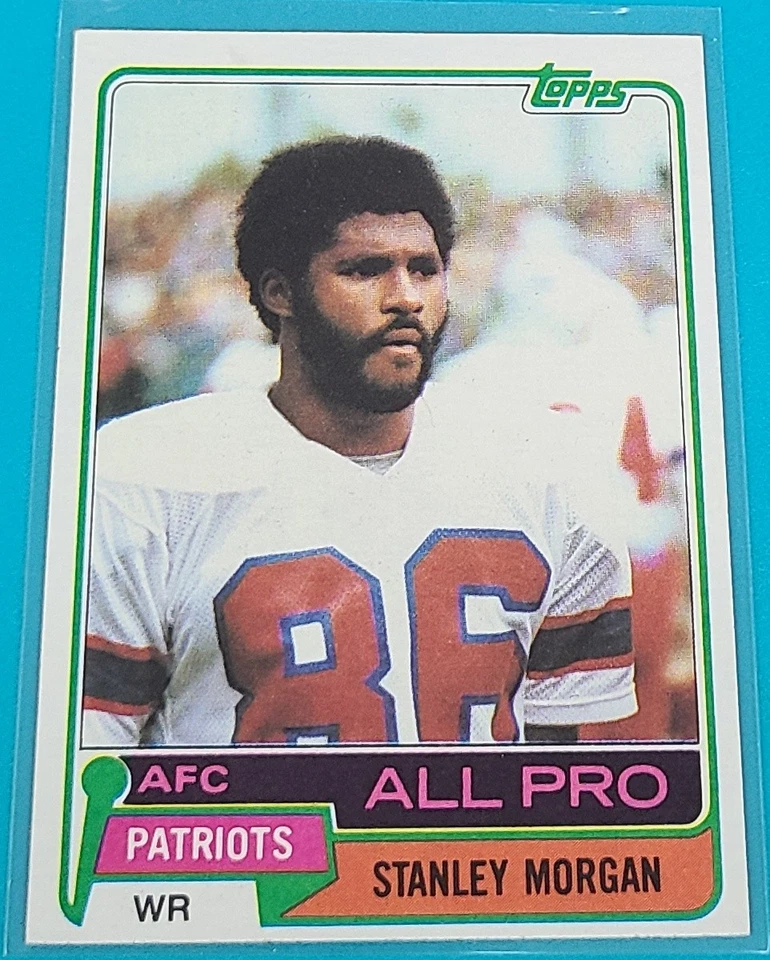 1981 Topps    AP #290 Stanley Morgan New England Patriots Football Card M5 - Image 1 of 2