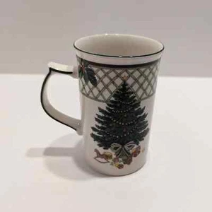 Mikasa Heritage Christmas Story Tasse groß CAB08, Weihnachtsgeschenke Baum Kinder - Bild 1 von 8